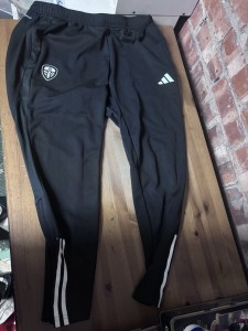 ADIDAS LEEDS UNITED UTD TRACK SUIT BOTTOMS ADULT SIZE XL ELLAND ROAD YORKSHIRE for sale on Ebay