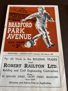Bradford Park Ave V Lincoln Div 3 North Football Programme 1950/1 10/3/1951 for sale on Ebay
