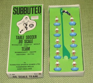 Subbuteo Heavyweight HW team Burnley Ref 80 in original numbered box for sale on Ebay