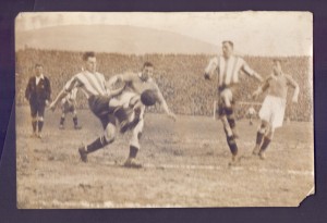 Original 215 x 142mm Real Press Photo Sheffield W v Sunderland Cup ? 1920's  (MD for sale on Ebay
