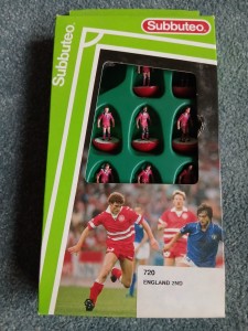 Subbuteo team - England (second kit) for sale on Ebay