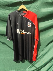 Vintage Southampton FC Away Football Shirt 06/07 Black for sale on Ebay