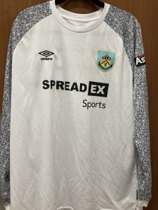 Umbro Burnley Fc Goalkeeper Home L/s Shirt 2021/22 size XL BNWT for sale on Ebay