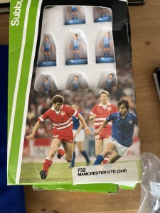 Subbuteo Lightweight Team Set 732 Manchester Utd (2nd) Figures in Box for sale on Ebay