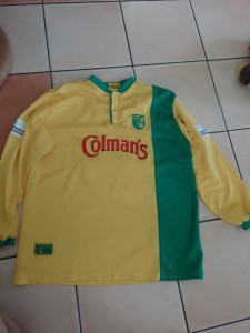 Norwich City FC Bruce Oldfield Home Football Shirt  Long Sleeve Forbes for sale on Ebay