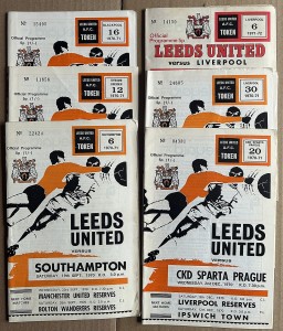 Leeds Utd x  6 Homes - 1970/71 x 5 + 1971/72 x 1 for sale on Ebay