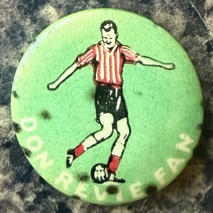 SUNDERLAND FC BADGE RARE DON REVIE VINTAGE ORIGINAL OLD FOOTBALL BADGE for sale on Ebay