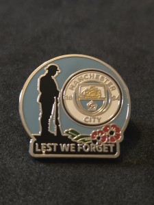 Manchester city pin Badge ... for sale on Ebay