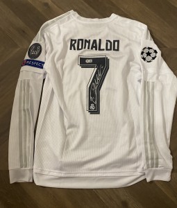 Cristiano Ronaldo Signed Real Madrid  Final Shirt Beckett Witnessed for sale on Ebay