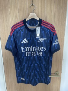 Arsenal 2025 Away Authentic Shirt Size Medium BNWT for sale on Ebay
