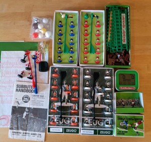 Subbuteo Football Job Lot Zeugo Throw In Figures Fence Surround World Cup soccer for sale on Ebay