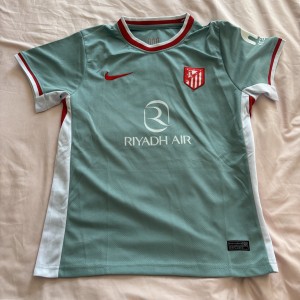 #6.  Nike Athletico Madrid FC Football Top Size 28 Excellent Condition for sale on Ebay