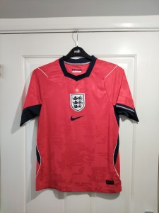 Nike England Football Top Size Small Very Good Condition for sale on Ebay