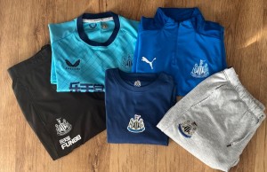 RARE Newcastle United FC Mix Clothing Bundle Men’s Size XL for sale on Ebay