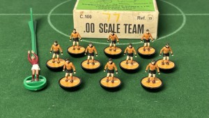 Subbuteo HW Team - 77 Wolves for sale on Ebay