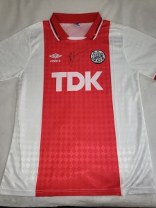 DENNIS BERGKAMP SIGNED AJAX AMSTERDAM NETHERLANDS RETRO SHIRT TDK for sale on Ebay