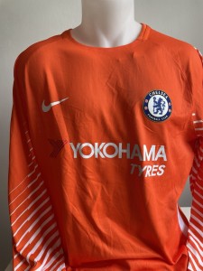 Nike Chelsea player issue goalkeeper shirt season 17/18 Thibaut Courtois signed for sale on Ebay