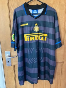 Inter Milan 1997-98 3rd Shirt #10 Ronaldo for sale on Ebay
