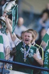 Jason Cummings signed 12x8