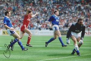 John Aldridge signed 12x8