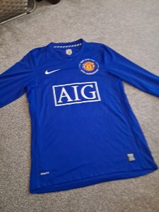 Mens Manchester United Football Shirt Small 40th Anniversary Nike Cantona 7 Rare for sale on Ebay
