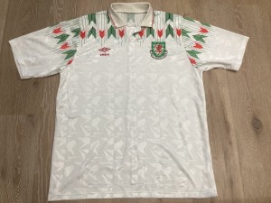 Wales Away Football Shirt Vintage 1990/1993 Umbro Approx Size Large Used for sale on Ebay