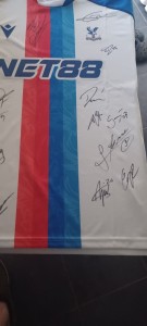CRYSTAL PALACE - SIGNED  25/26 REPLICA AWAY SHIRT - DEAN HENDERSON & 18  -PROOF  for sale on Ebay