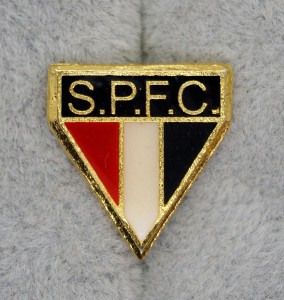 Sao Paulo FC old badge for sale on Ebay