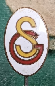 RARE Turkey SK Galatasaray FC Football Club Enamel Pin Badge Calcio Distintivo for sale on Ebay