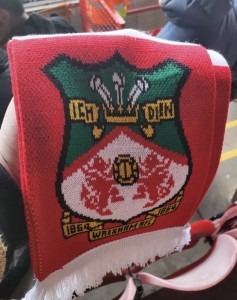 🏴󠁧󠁢󠁷󠁬󠁳󠁿Wrexham AFC United Airlines Scarf🏴󠁧󠁢󠁷󠁬󠁳󠁿 for sale on Ebay