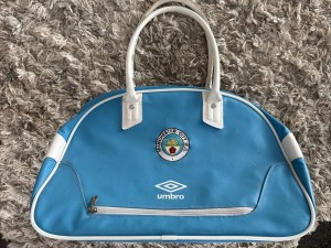 Manchester City UMBRO Diamond Icons Holdall Sports Bag for sale on Ebay