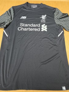 Official Liverpool FC 17/18 Goalkeeper Away Size Medium for sale on Ebay