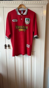 Wrexham AFC 1997 Home Shirt Size 46/48 (XL) Red Fair condition for sale on Ebay